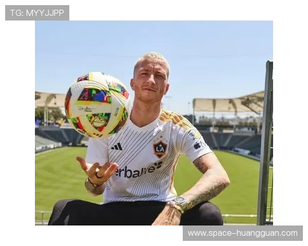 多特蒙德罗伊斯伤愈复出,经验助力年轻阵容成长 多特蒙德罗伊斯伤愈复出,经验助力年轻阵容成长